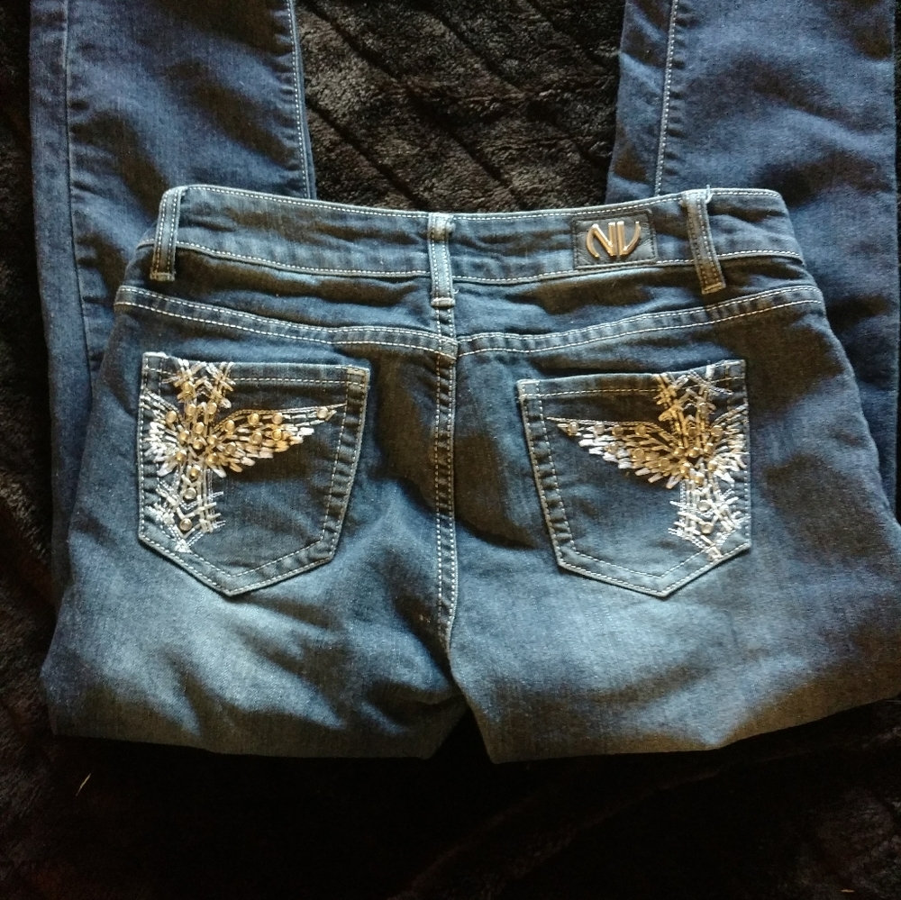 NV Capri's